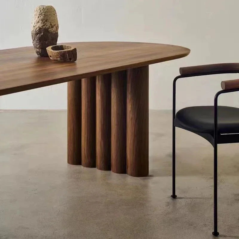 Luxury Italian Oak Dining Table – Modern Round Solid Wood