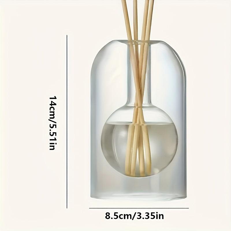 Nordic-inspired stylish glass vase for versatile use.