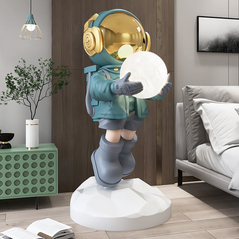 Large Floor-to-ceiling Astronaut-themed Decoration Light: Welcome Visitors to Your Space Odyssey - In home decor