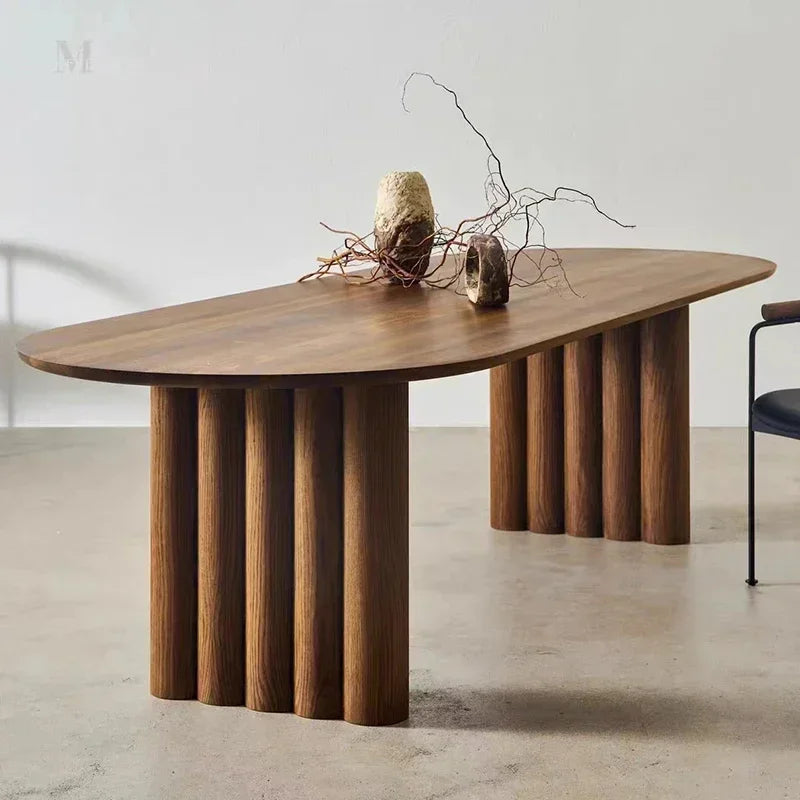 Luxury Italian Oak Dining Table – Modern Round Solid Wood
