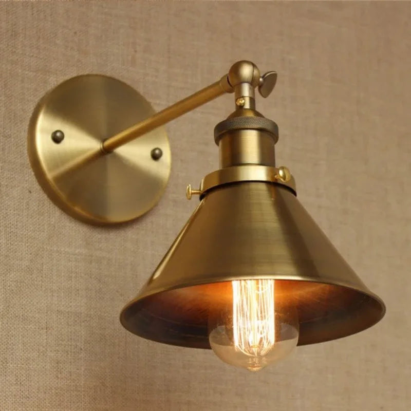 Iron wall sconce with E27 base for home and café lighting&quot;